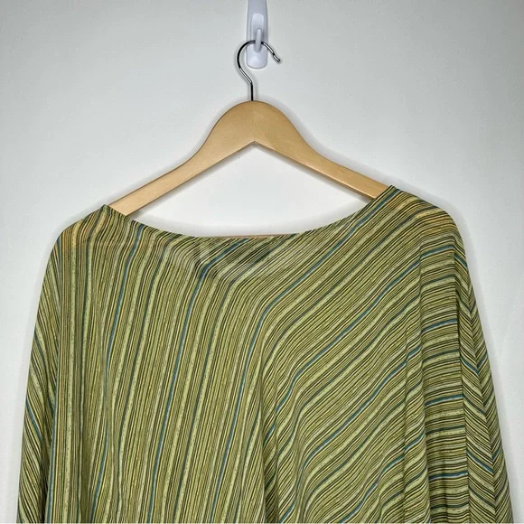SOLD! New York & Company Striped Green Brown Flare Sleeve Blouse L #X0927 - Picture 7 of 15